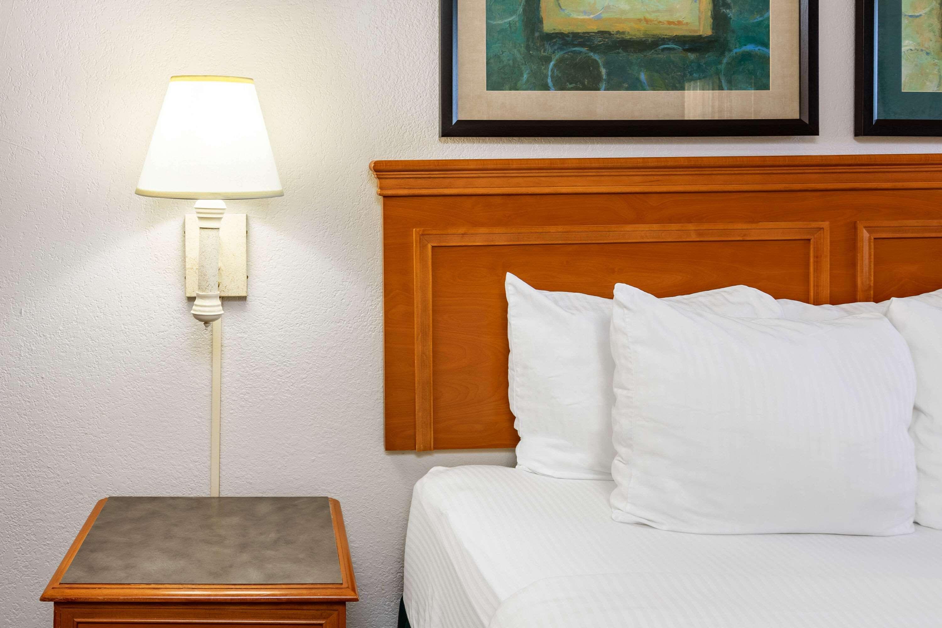 La Quinta Inn By Wyndham El Paso West Екстер'єр фото
