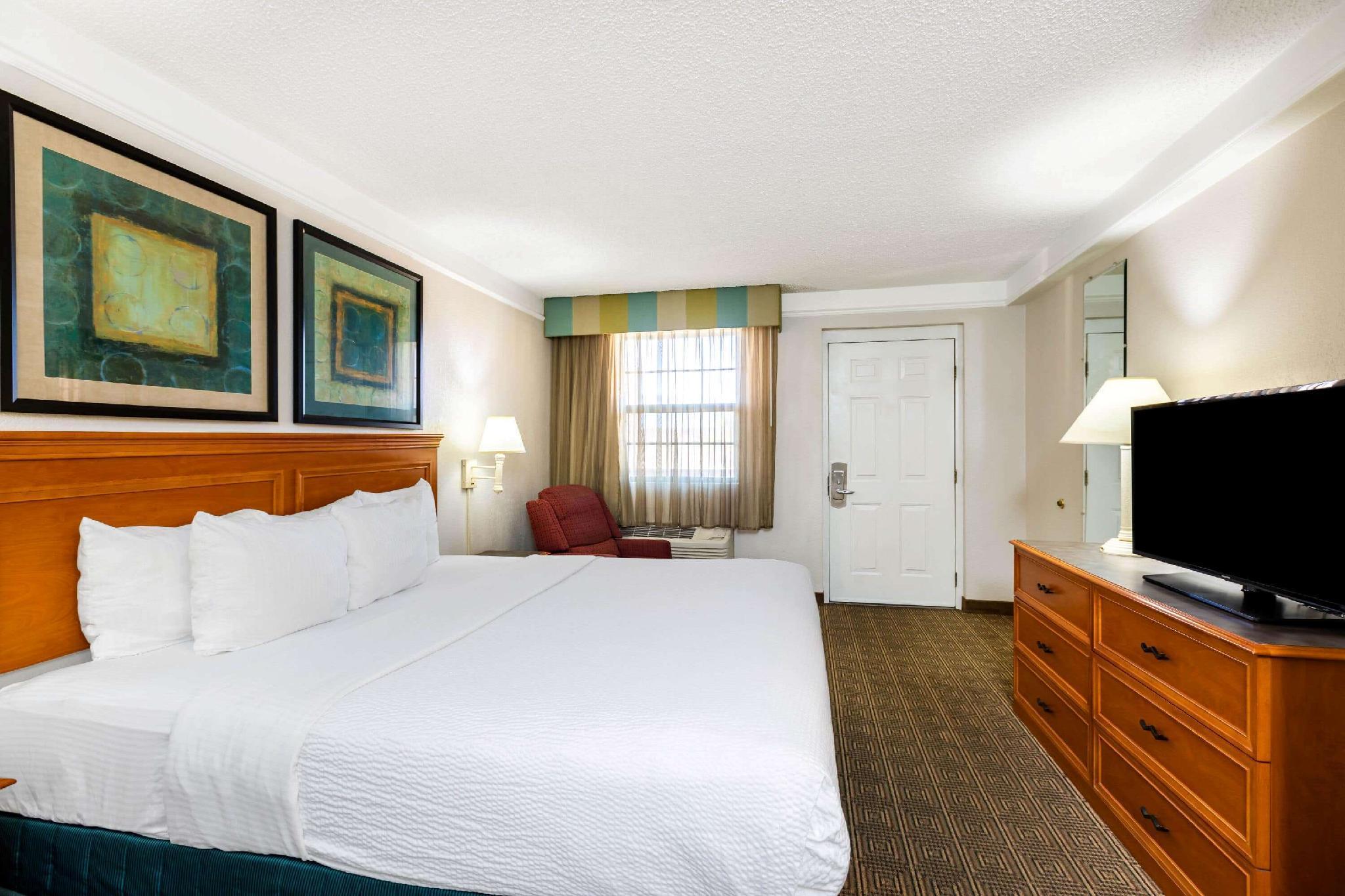 La Quinta Inn By Wyndham El Paso West Номер фото