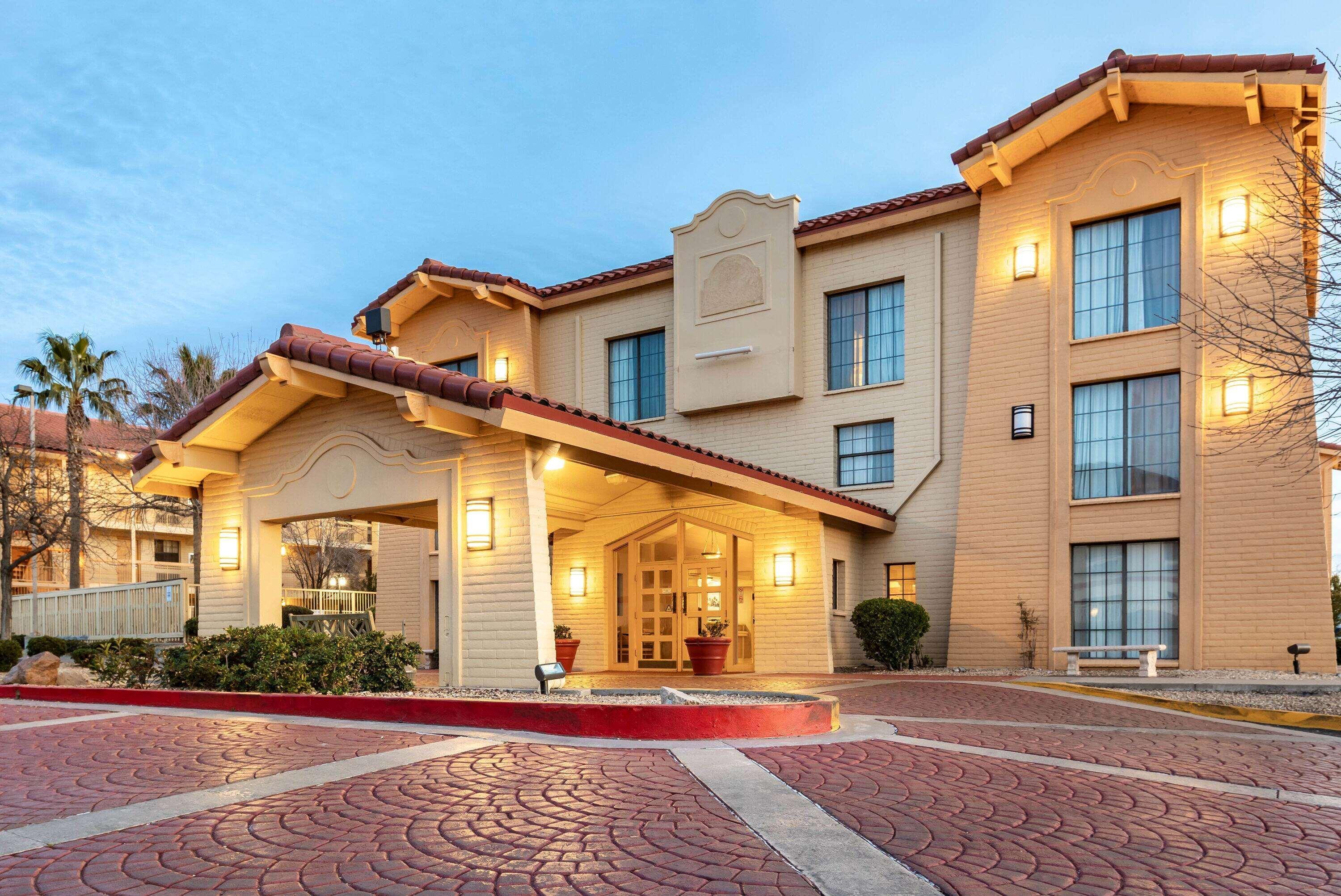 La Quinta Inn By Wyndham El Paso West Екстер'єр фото